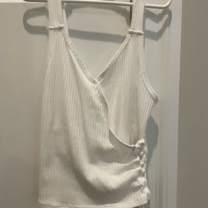 White hollister cropped tank top, crosses in front